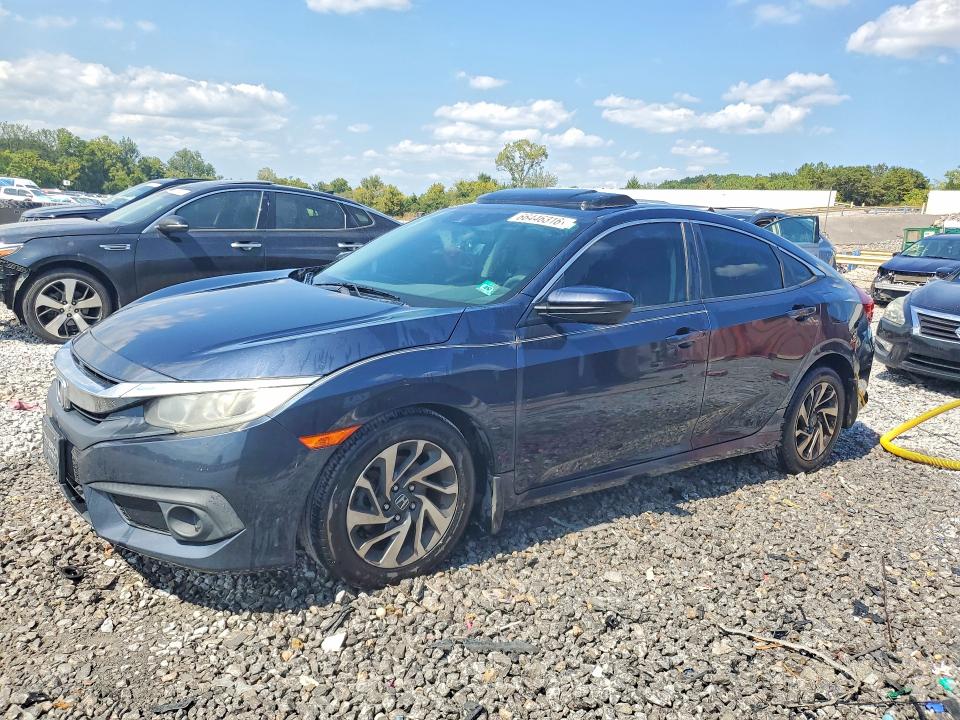 HONDA CIVIC 2017 with VIN 19XFC2F87HE042470 - Photo from auction