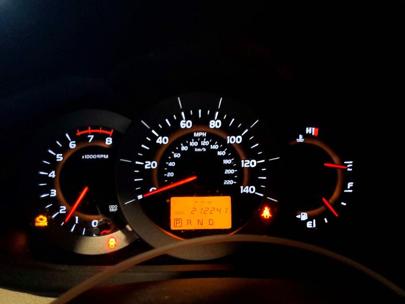 Снимка 9 от търг – 2011 TOYOTA RAV4 с VIN 2T3YF4DV4BW090508
