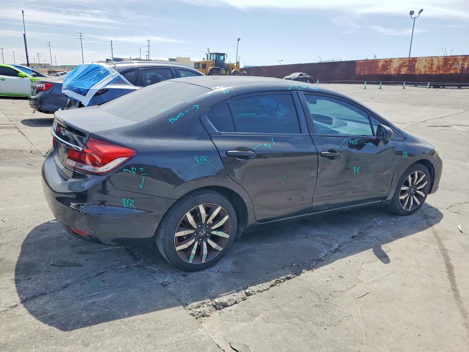 Photo 3 from auction – 2015 HONDA CIVIC with VIN 2HGFB2F93FH525808