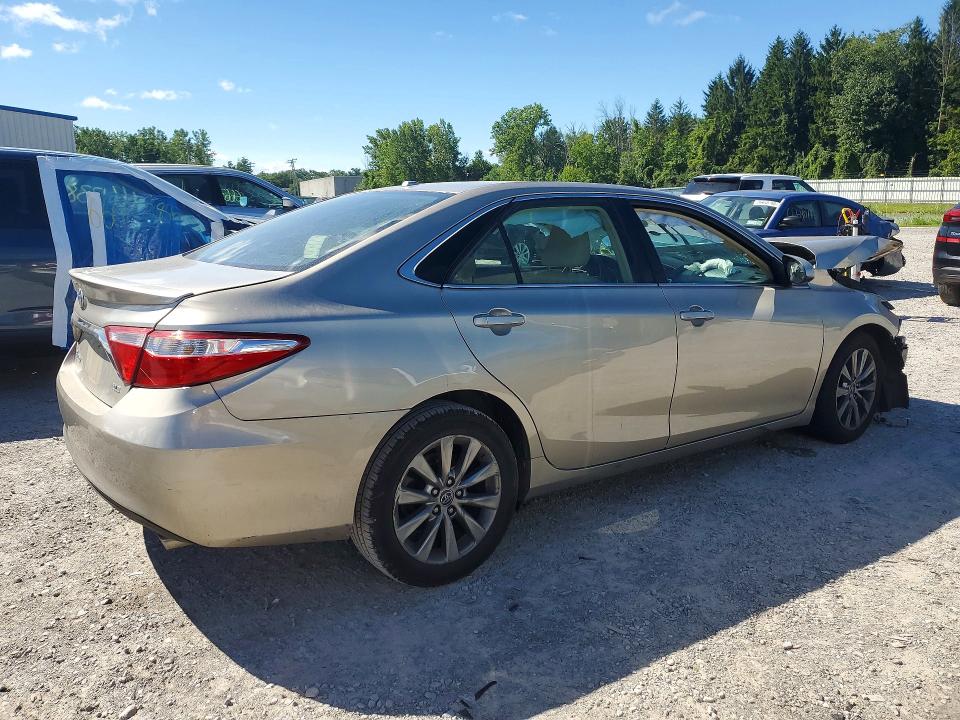 Photo 3 from auction – 2016 TOYOTA CAMRY with VIN 4T4BF1FK2GR543716