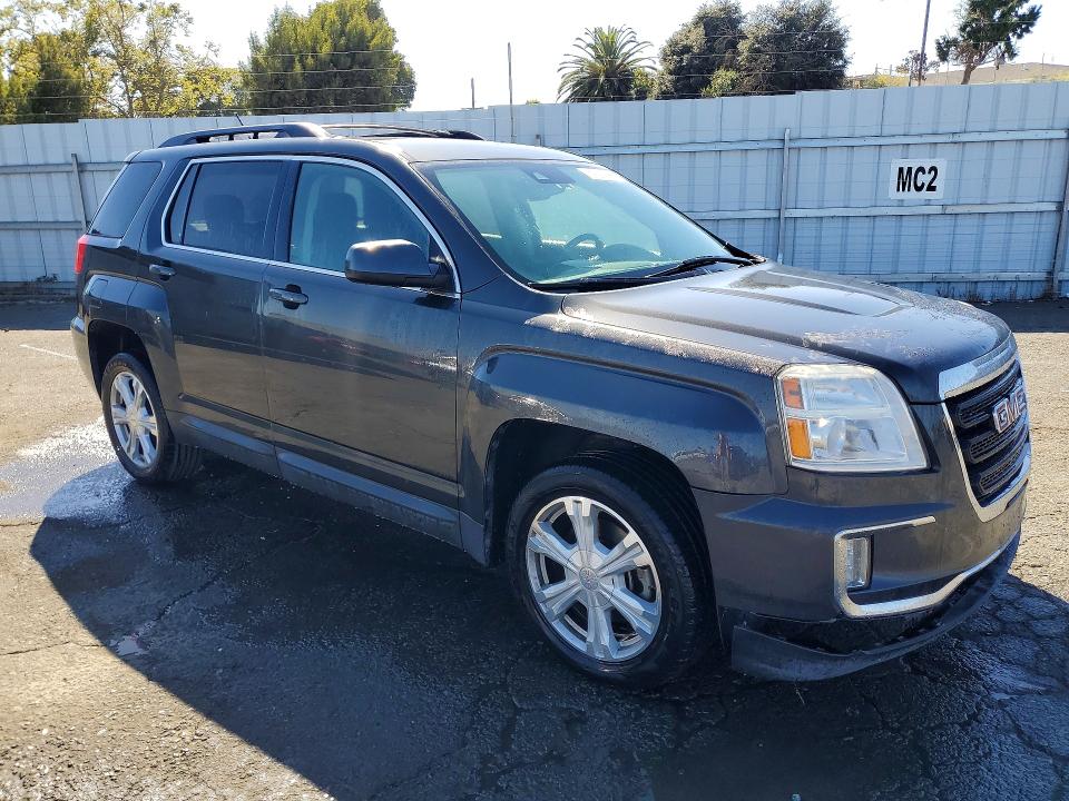 Photo 4 from auction – 2017 GMC TERRAIN with VIN 2GKFLTEK8H6326312