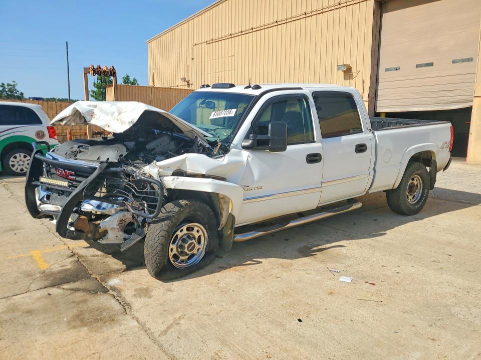 GMC SIERRA 2004 with VIN 1GTHK23174F149098 - Photo from auction