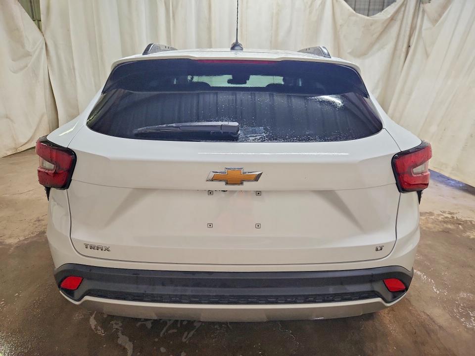 Photo 6 from auction – 2026 CHEVROLET TRAX with VIN KL77LHEP9TC154667