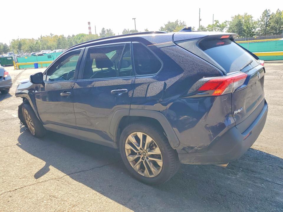 Photo 2 from auction – 2021 TOYOTA RAV4 with VIN 2T3A1RFV7MW149578