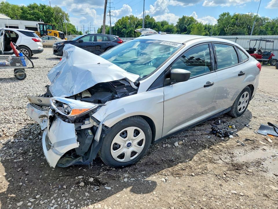 FORD FOCUS 2016 with VIN 1FADP3E27GL211722 - Photo from auction