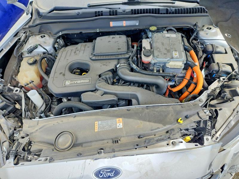 Photo 11 from auction – 2019 FORD FUSION with VIN 3FA6P0LU9KR272141