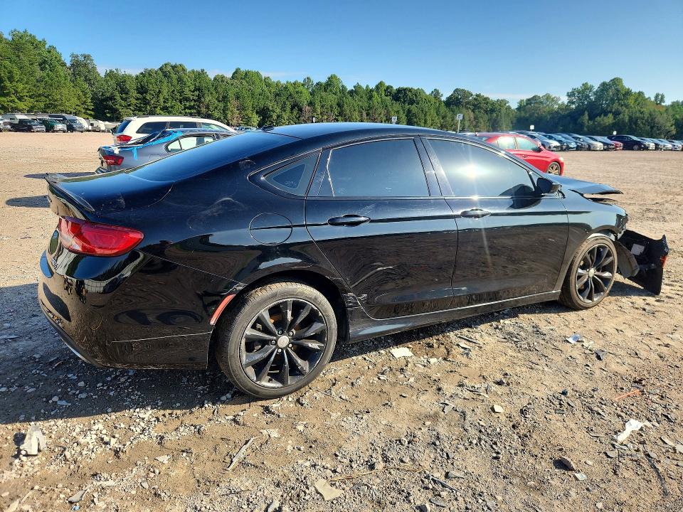 Foto 3 de la subasta – 2015 CHRYSLER 200 con VIN 1C3CCCBB0FN749191
