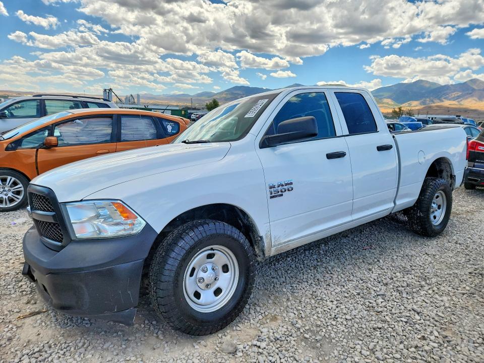 RAM 1500 CLASSIC 2019 with VIN 1C6RR7FG7KS607702 - Photo from auction
