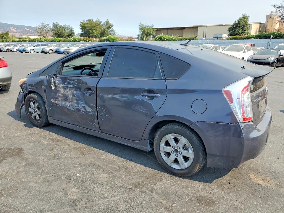 Фото 2 с аукциона – 2013 TOYOTA PRIUS с VIN JTDKN3DU6D1623776