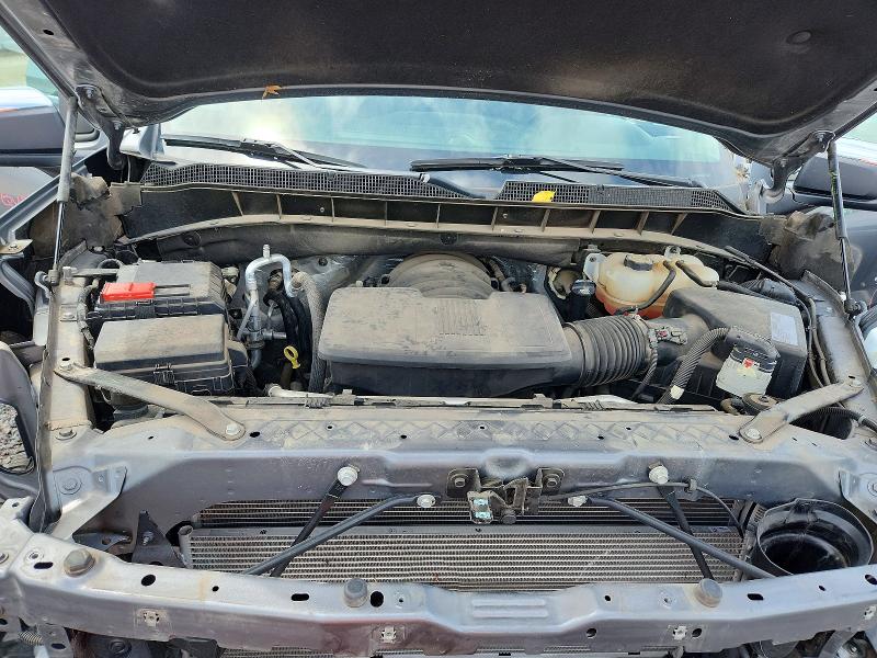 Photo 11 from auction – 2021 CHEVROLET SILVERADO with VIN 1GCUYDED2MZ352303