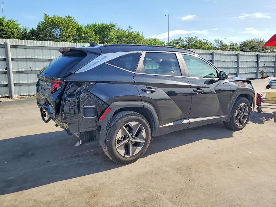 Photo 3 from auction – 2025 HYUNDAI TUCSON with VIN 5NMJB3DE9SH598355