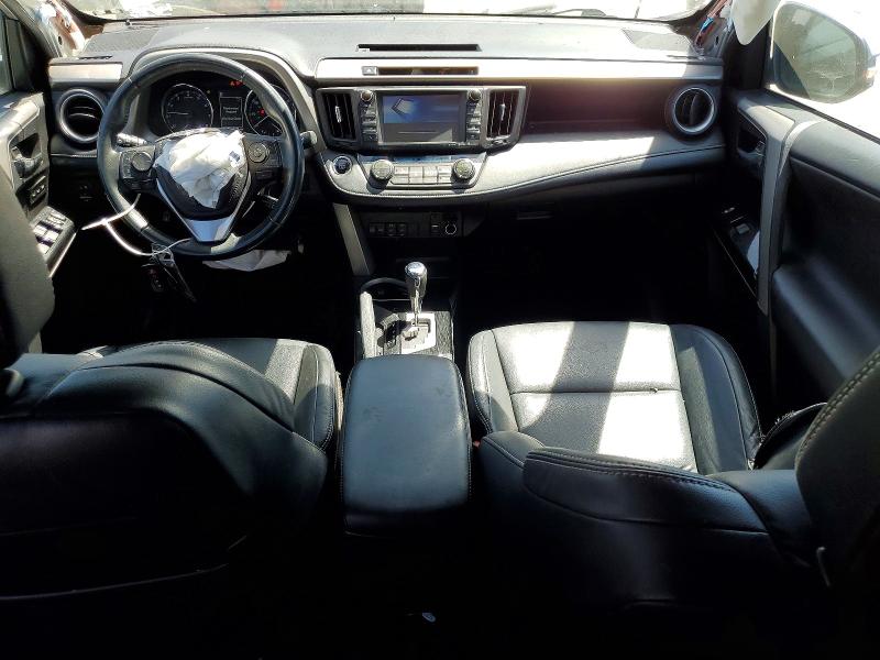 Photo 8 from auction – 2016 TOYOTA RAV4 with VIN 2T3YFREV2GW311932