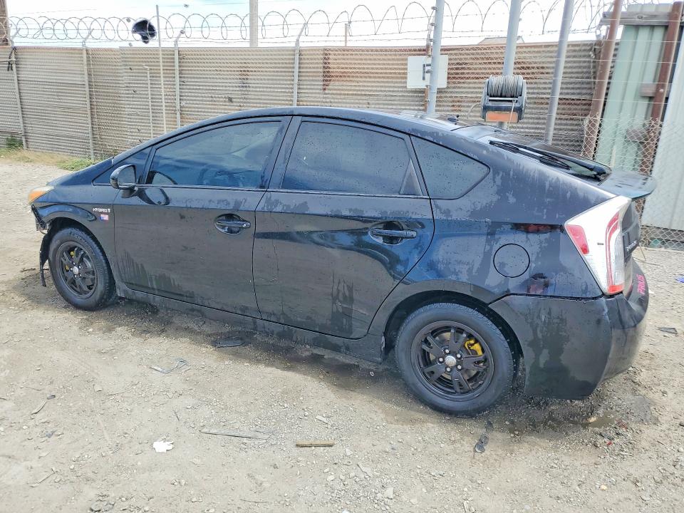 Снимка 2 от търг – 2012 TOYOTA PRIUS с VIN JTDKN3DU7C5494728