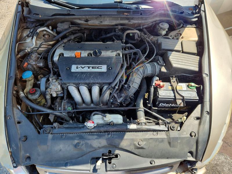 Photo 11 from auction – 2004 HONDA ACCORD with VIN 1HGCM56304A102058