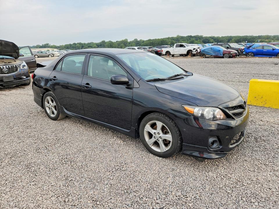 Photo 4 from auction – 2011 TOYOTA COROLLA with VIN 2T1BU4EE8BC551147