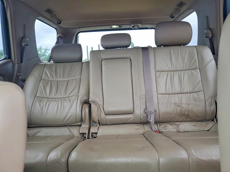 Photo 10 from auction – 2004 TOYOTA SEQUOIA with VIN 5TDBT44A84S205577