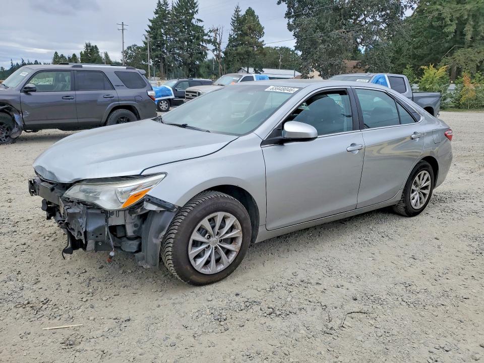 TOYOTA CAMRY 2016 con VIN 4T4BF1FK4GR527890 - Foto de la subasta