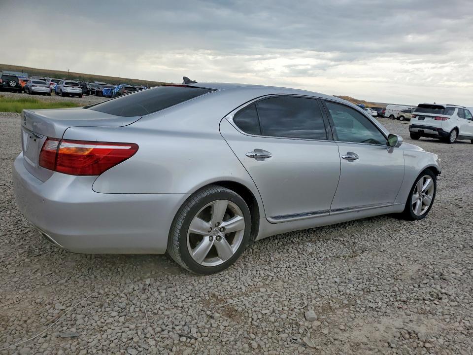 Photo 3 from auction – 2012 LEXUS LS with VIN JTHDL5EF9C5004315