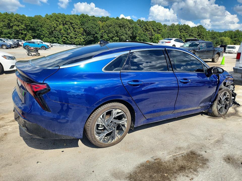 Photo 3 from auction – 2025 KIA K5 with VIN KNAG64J75S5330249
