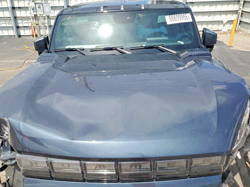 Photo 12 from auction – 2025 GMC HUMMER PICKUP with VIN 1GT40BDD5SU117983