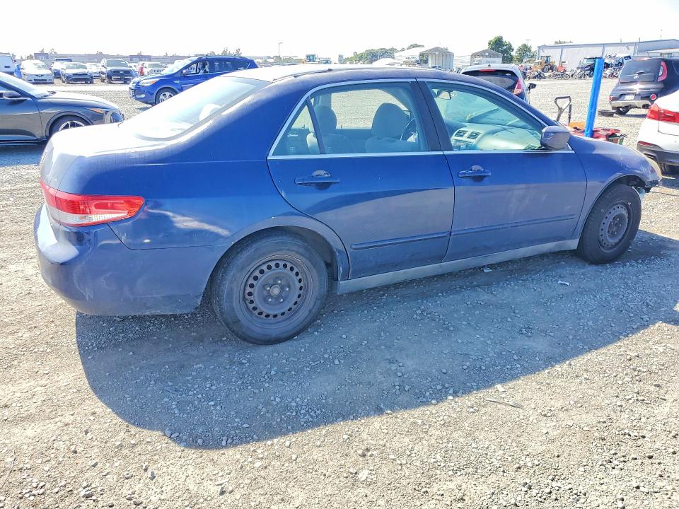 Photo 3 from auction – 2003 HONDA ACCORD with VIN JHMCM56383C022281