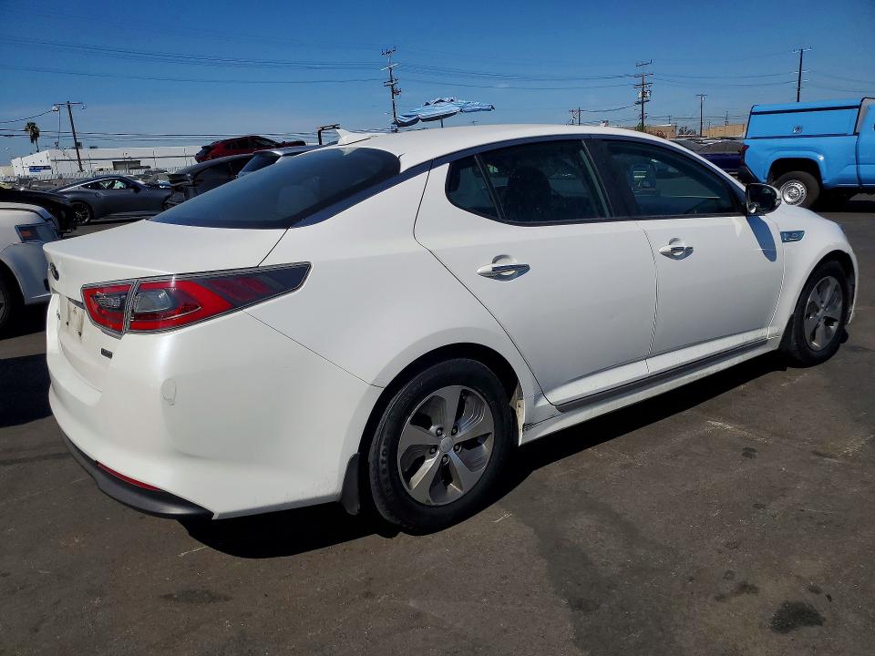صورة رقم 3 من المزاد - 2015 KIA OPTIMA مع VIN KNAGM4AD3F5079054