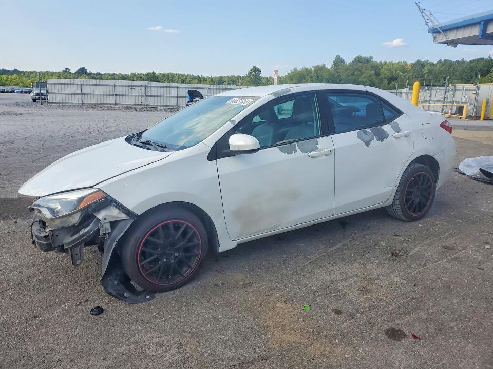 TOYOTA COROLLA 2015 with VIN 5YFBURHE8FP199511 - Photo from auction