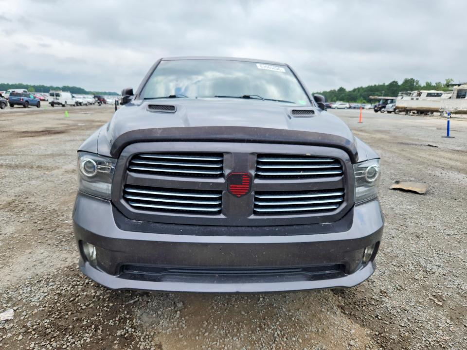 Photo 5 from auction – 2016 RAM 1500 with VIN 1C6RR7MTXGS283586