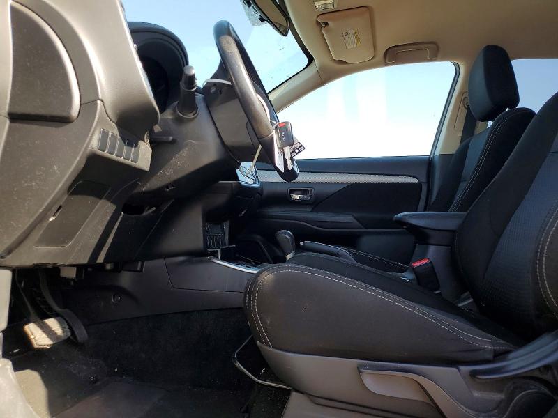Foto 7 de la subasta – 2017 MITSUBISHI OUTLANDER con VIN JA4AD2A39HZ014445