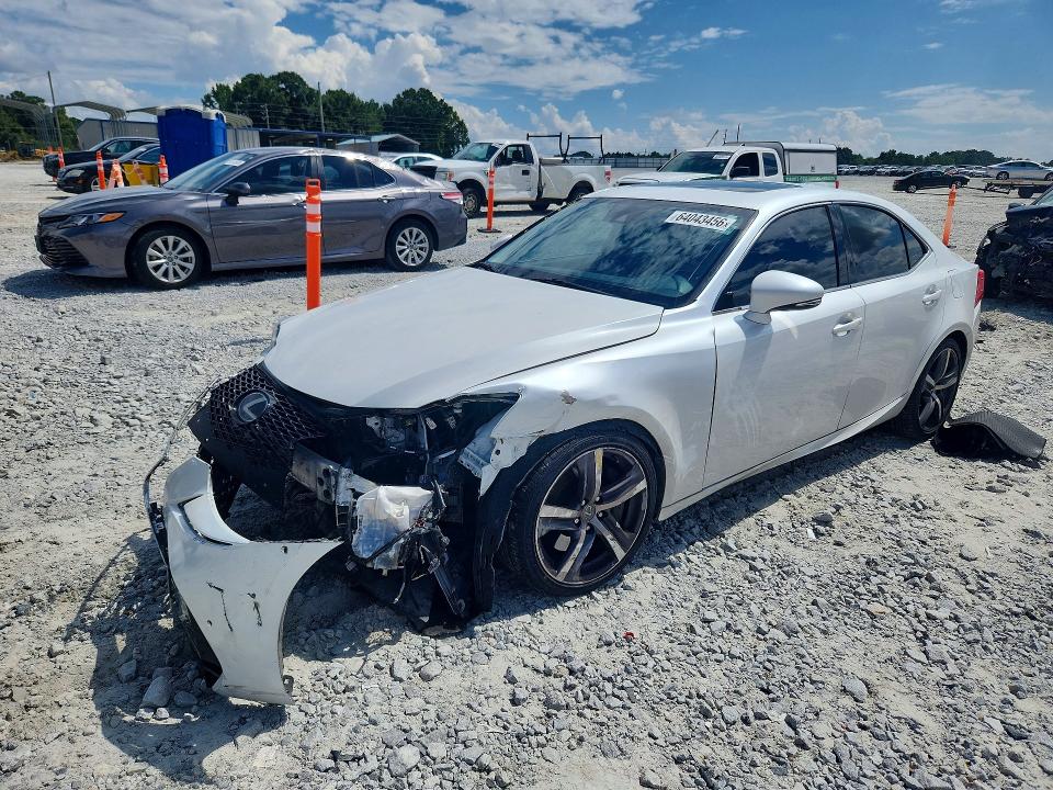 LEXUS IS 2017 with VIN JTHBA1D27H5056697 - Photo from auction
