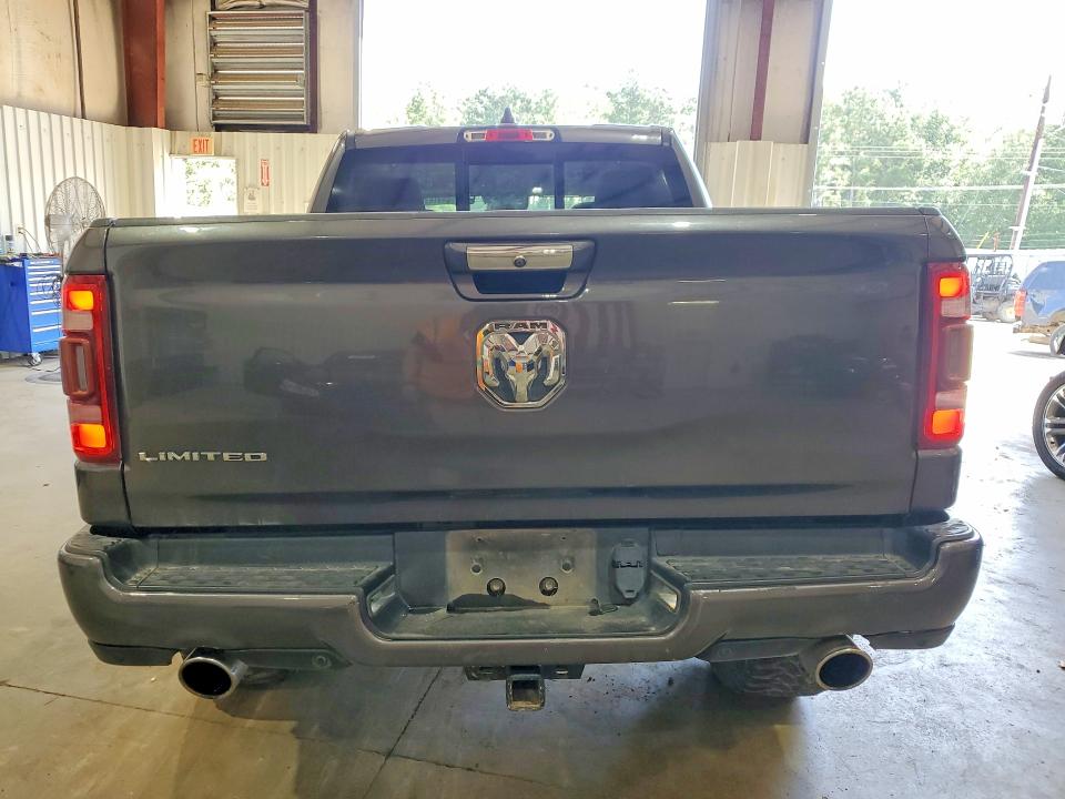 Фото 6 с аукциона – 2020 RAM 1500 с VIN 1C6RREHT0LN188848