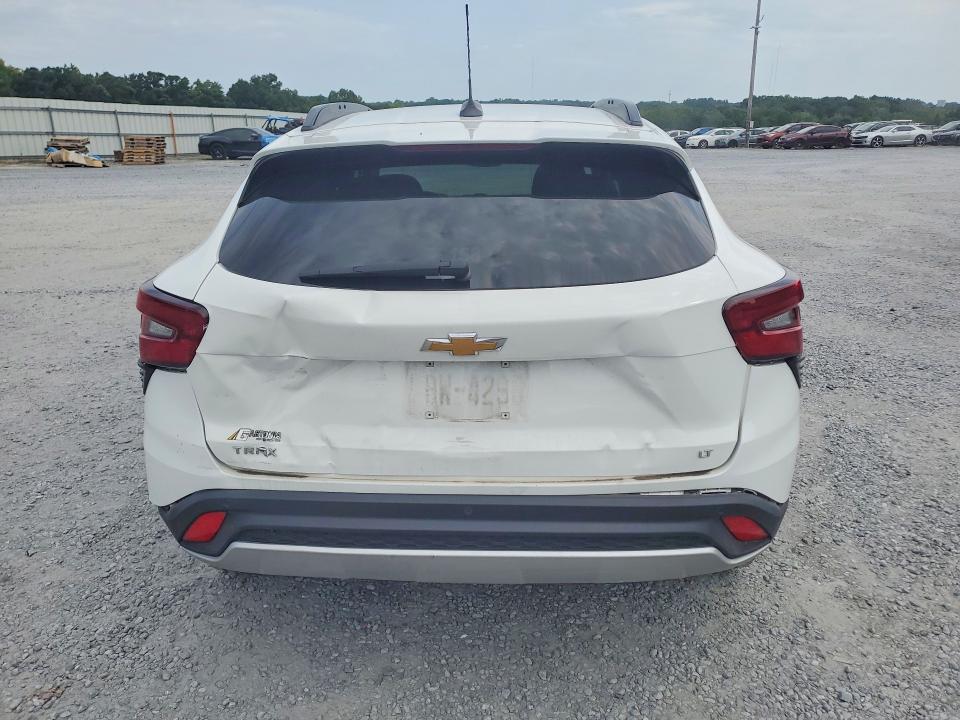 Photo 6 from auction – 2025 CHEVROLET TRAX with VIN KL77LHEP3SC025824