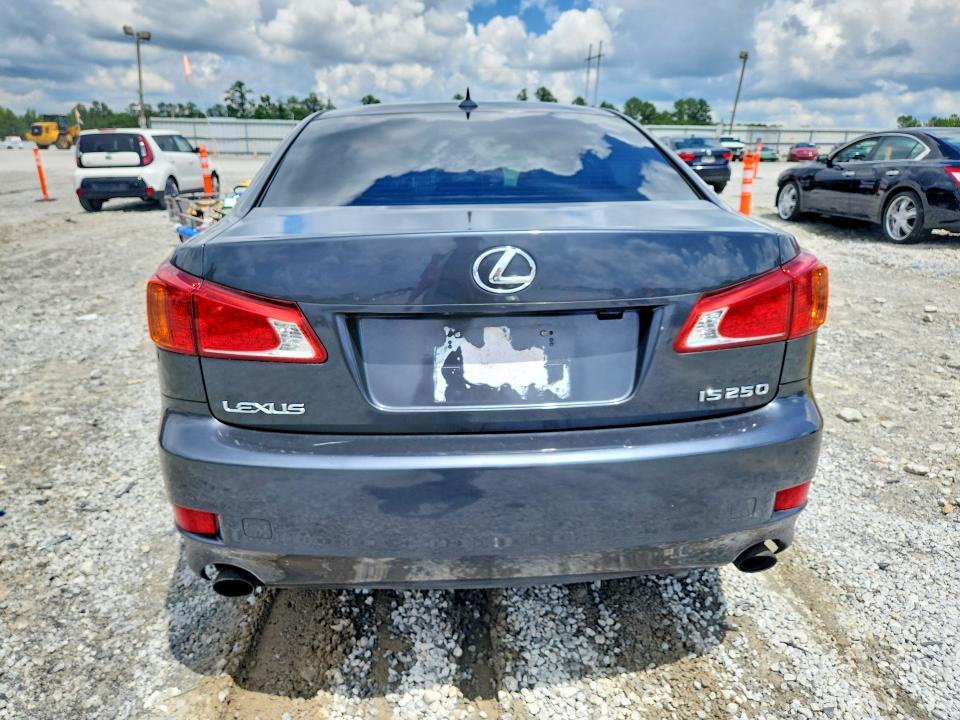 Photo 6 from auction – 2009 LEXUS IS with VIN JTHCK262495031973