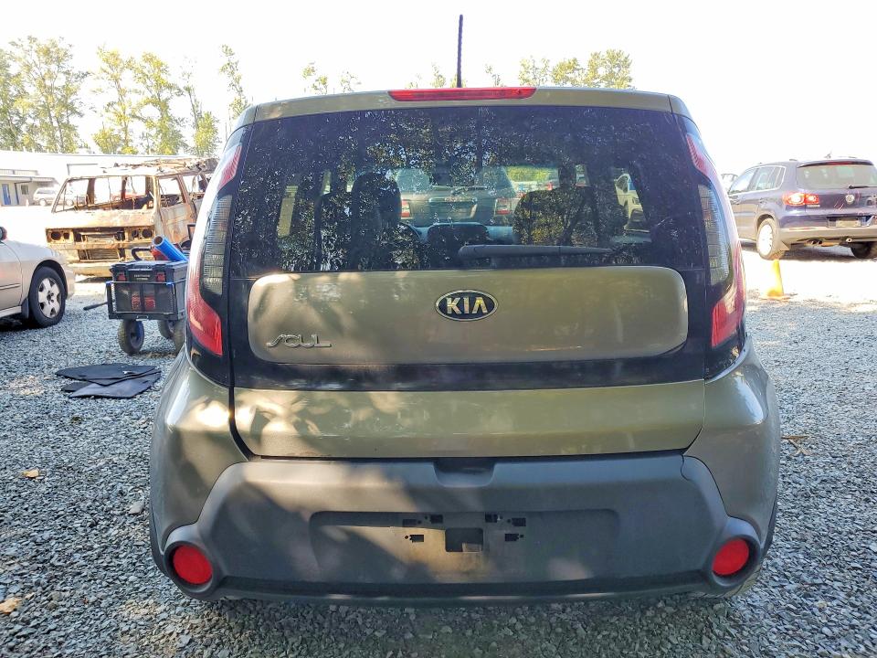 Photo 6 from auction – 2014 KIA SOUL with VIN KNDJN2A2XE7003357