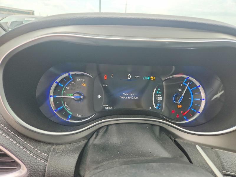 Photo 9 from auction – 2023 CHRYSLER PACIFICA with VIN 2C4RC1S72PR501017
