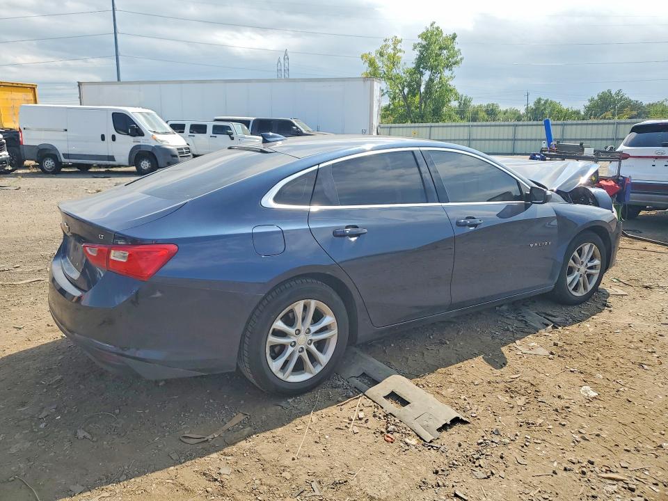 Photo 3 from auction – 2016 CHEVROLET MALIBU with VIN 1G1ZE5ST7GF338301