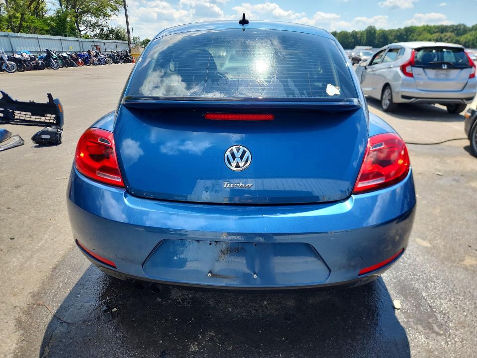 Photo 6 from auction – 2016 VOLKSWAGEN BEETLE with VIN 3VWJ07AT5GM617016