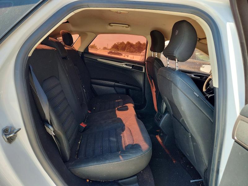 Photo 10 from auction – 2017 FORD FUSION with VIN 3FA6P0H71HR235189