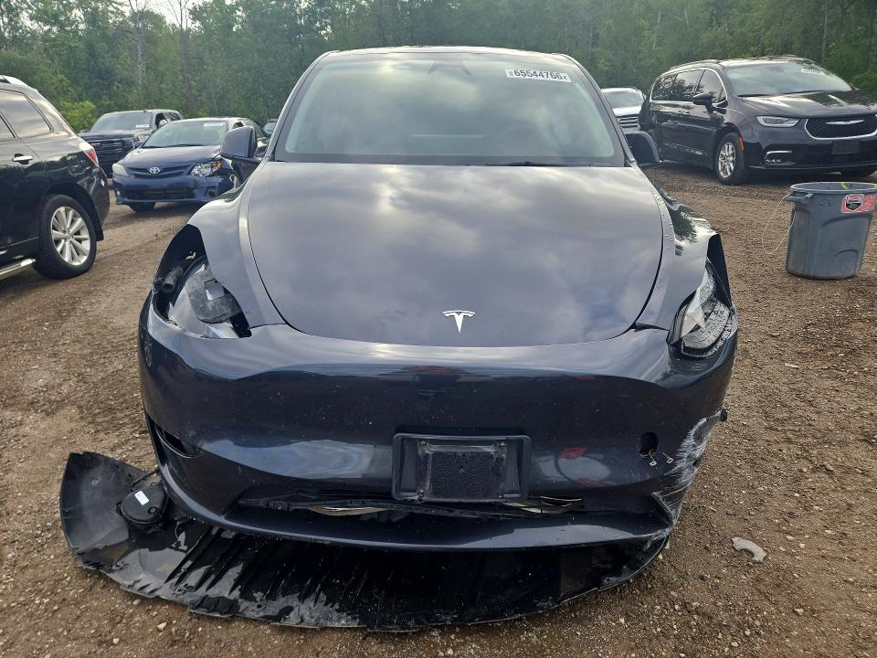 Photo 5 from auction – 2024 TESLA MODEL Y with VIN 7SAYGDED3RF078680