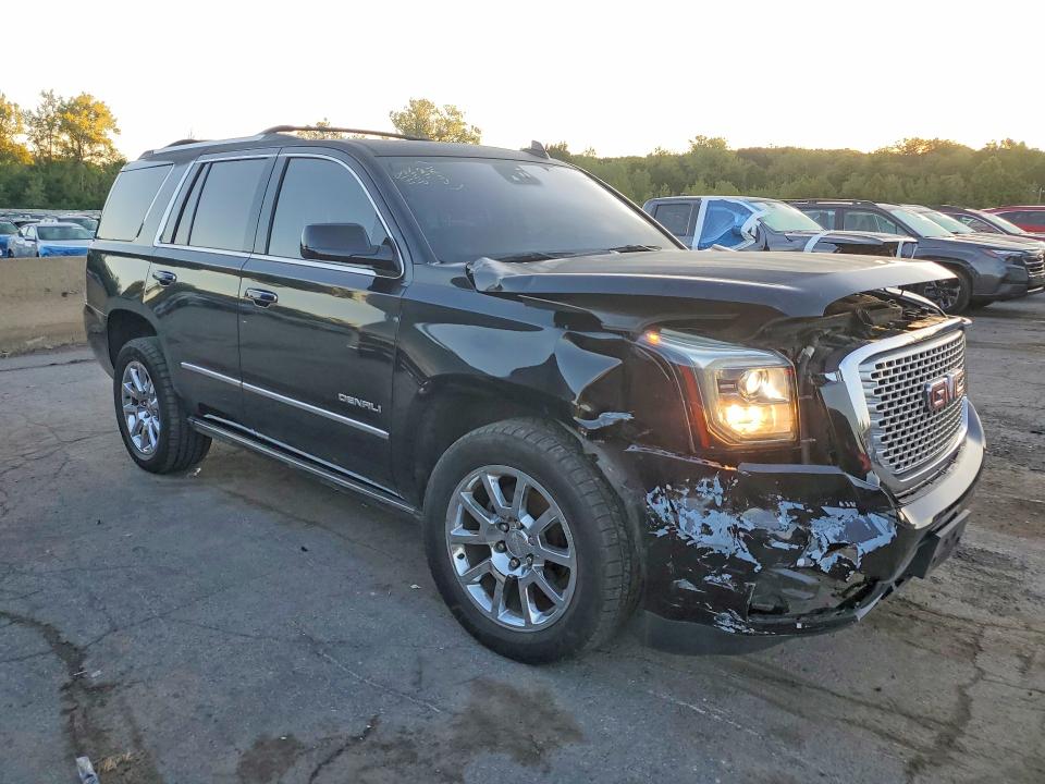 Foto 4 de la subasta – 2016 GMC YUKON con VIN 1GKS2CKJ4GR218544