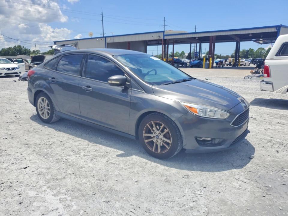Photo 4 from auction – 2017 FORD FOCUS with VIN 1FADP3F25HL302195
