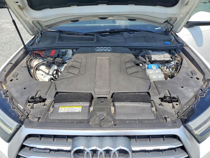 Photo 12 from auction – 2017 AUDI Q7 with VIN WA1LAAF7XHD005001