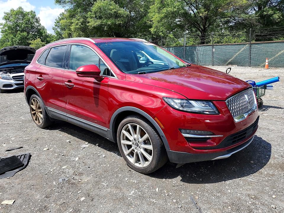 Photo 4 from auction – 2019 LINCOLN MKC with VIN 5LMCJ3C97KUL50252