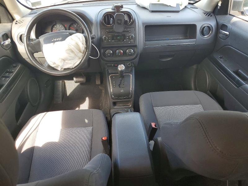 Photo 8 from auction – 2010 JEEP PATRIOT with VIN 1J4NF2GB2AD594845