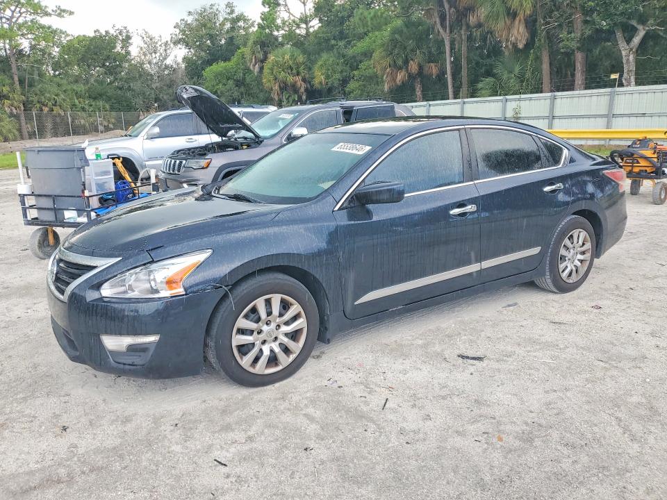 NISSAN ALTIMA 2015 with VIN 1N4AL3AP5FC115957 - Photo from auction