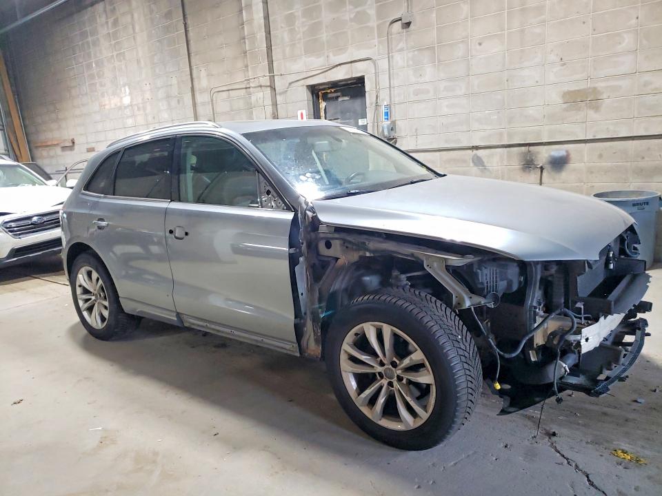 Photo 4 from auction – 2011 AUDI Q5 with VIN WA1CFAFP7BA034448