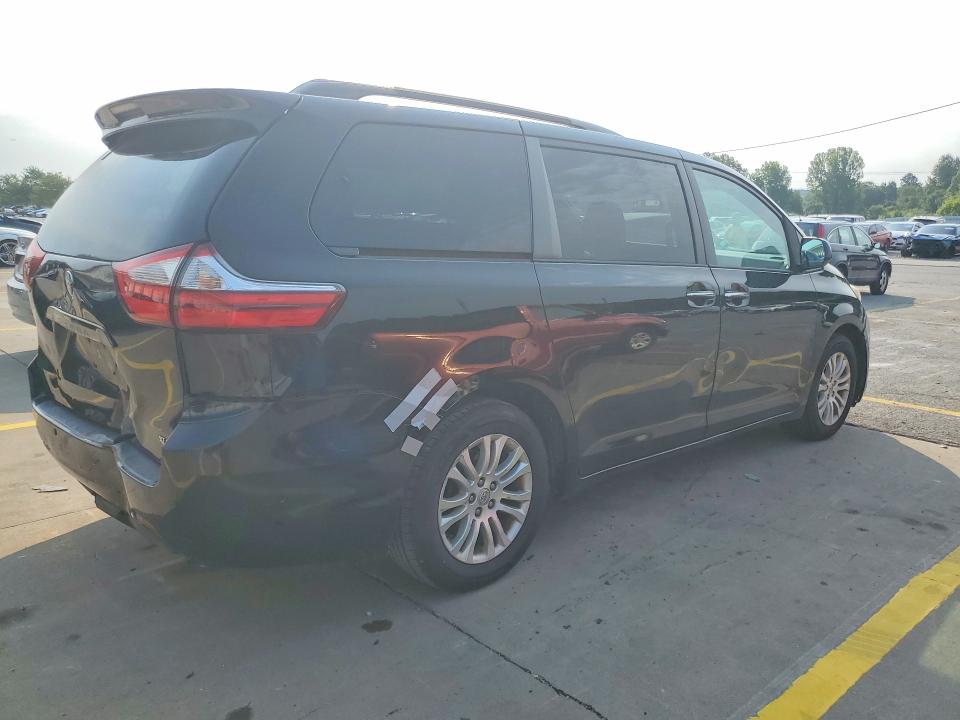 Photo 3 from auction – 2015 TOYOTA SIENNA with VIN 5TDYK3DC6FS539201