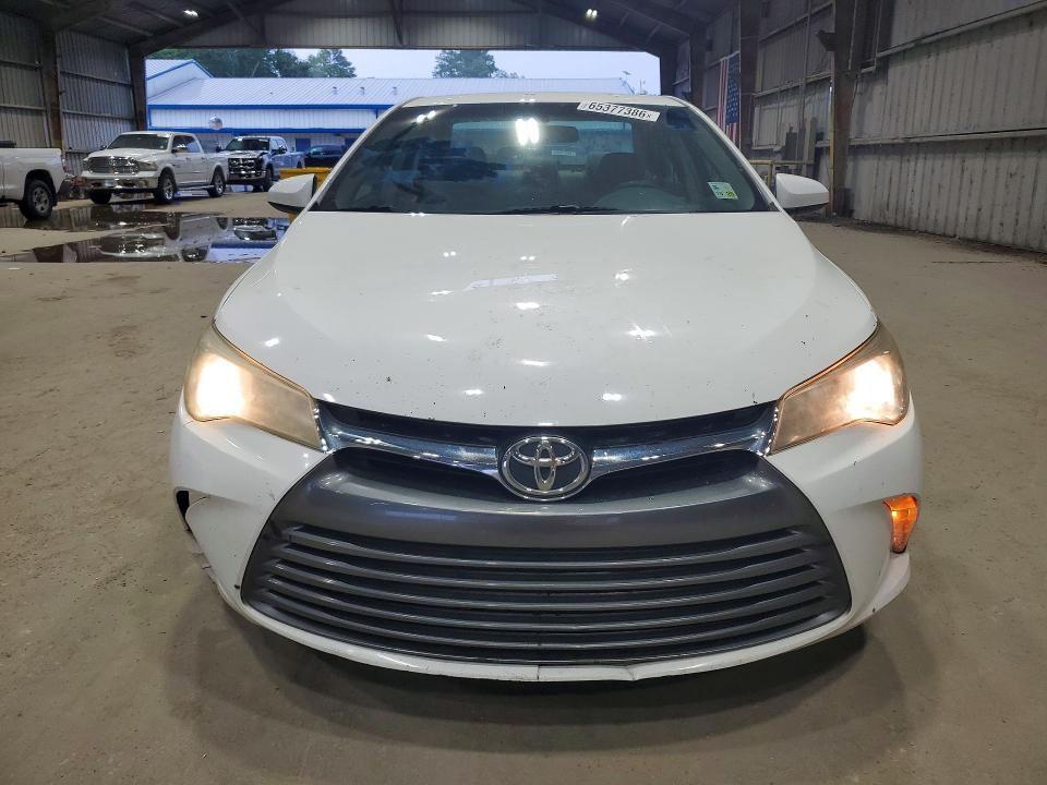 Photo 5 from auction – 2015 TOYOTA CAMRY with VIN 4T4BF1FKXFR449260