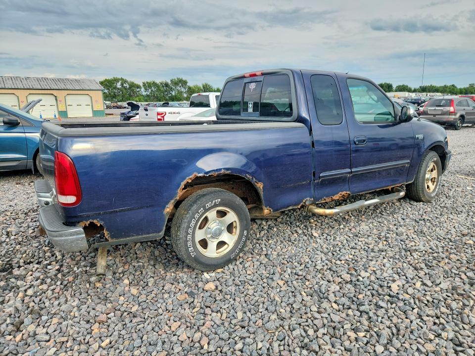 Photo 3 from auction – 2002 FORD F150 with VIN 2FTRX17262CA85700