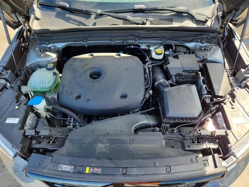 Photo 11 from auction – 2019 VOLVO XC40 with VIN YV4162UM1K2103086